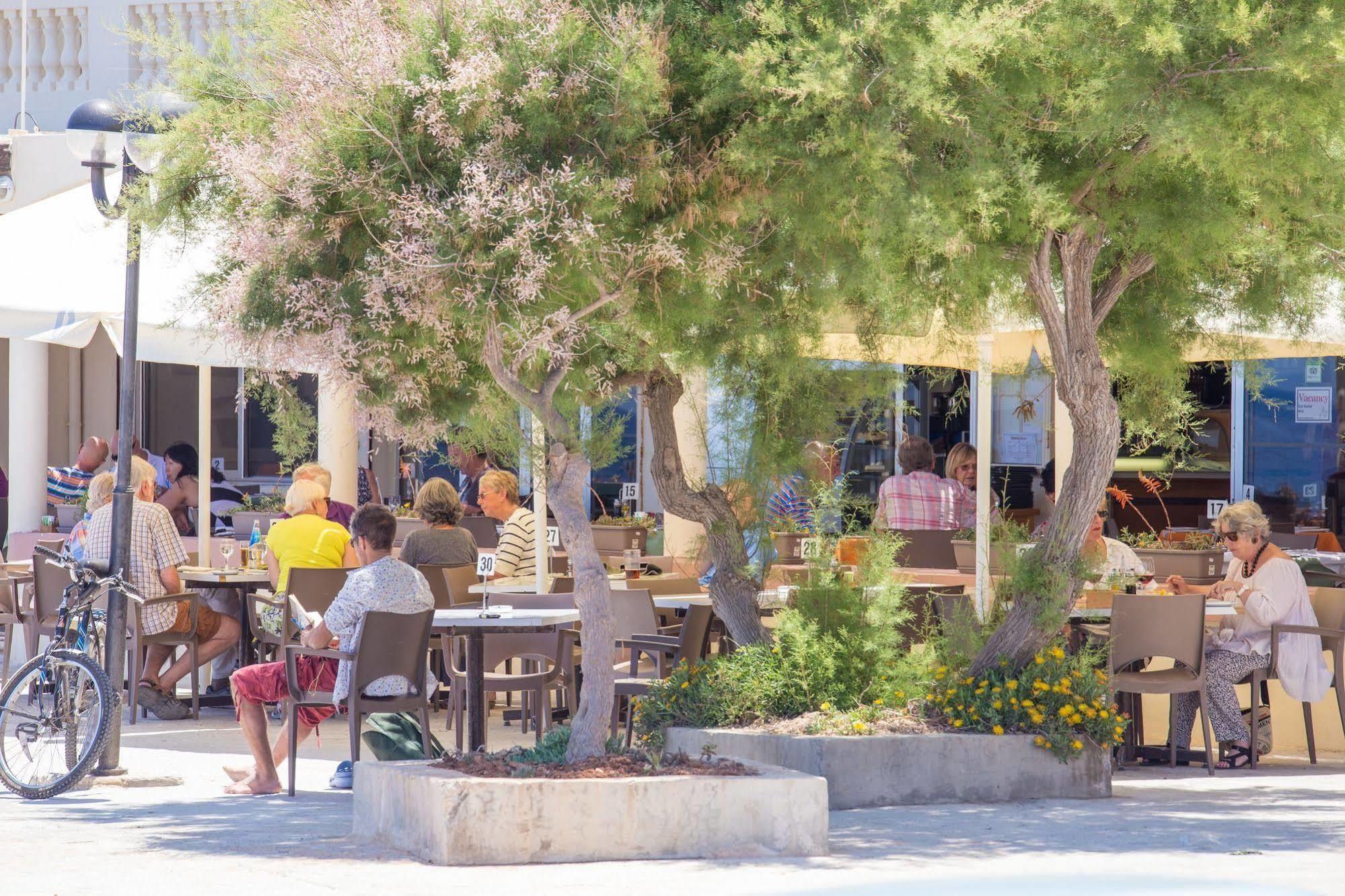 Horizon Apartments Gozo Marsalforn Bagian luar foto