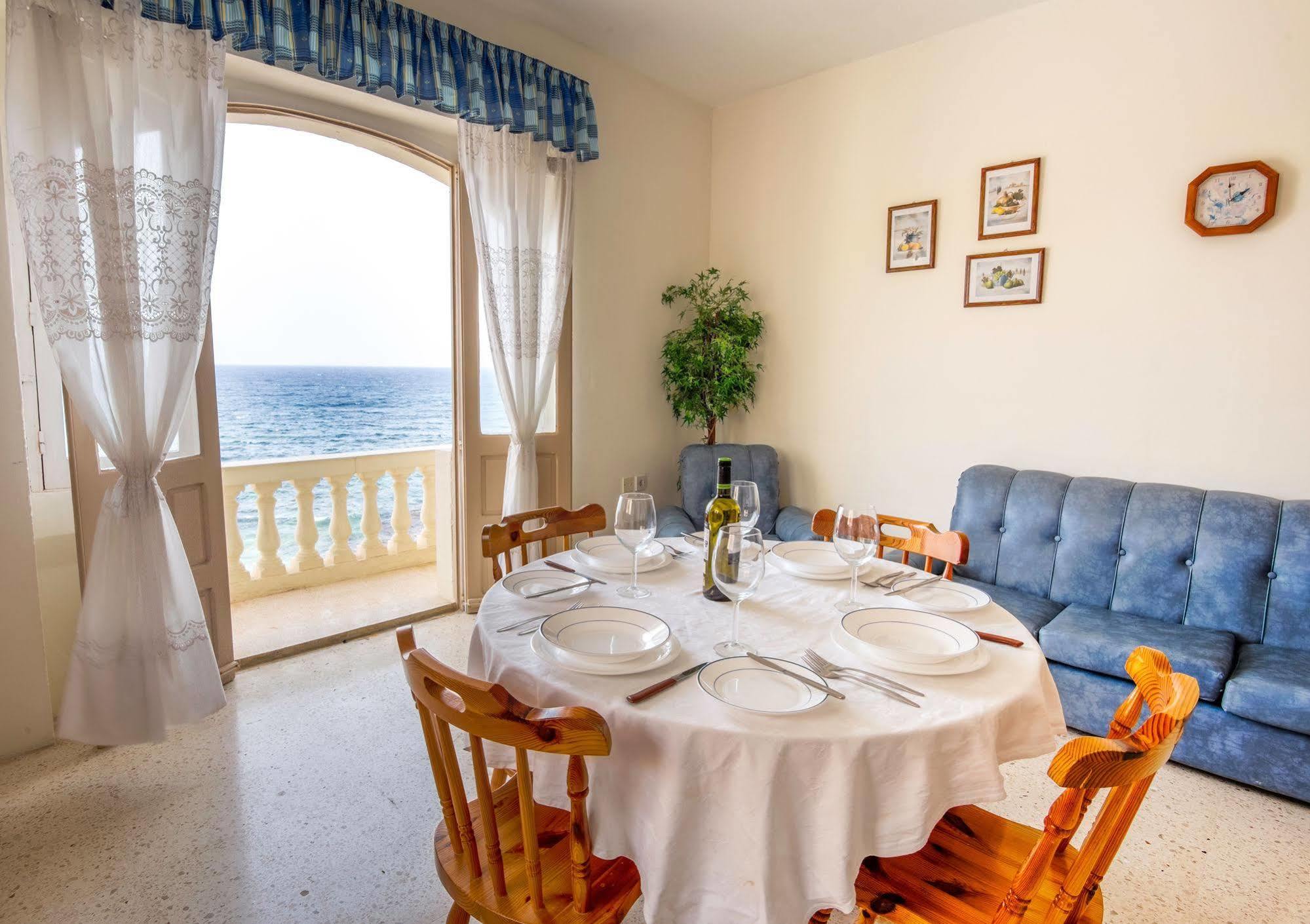 Horizon Apartments Gozo Marsalforn Bagian luar foto
